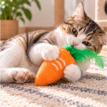 6und. x $6.300 ($1.050 c/u) - Peluche Zanahoria con Plumas para Mascotas - Imagen 2